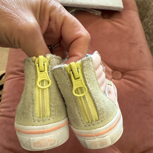 Vans Little Kids Sk8-Hi Shoe Size 6 GUC - Picture 3 of 6